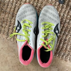 Saucony Endorphin Speed Running Shoes